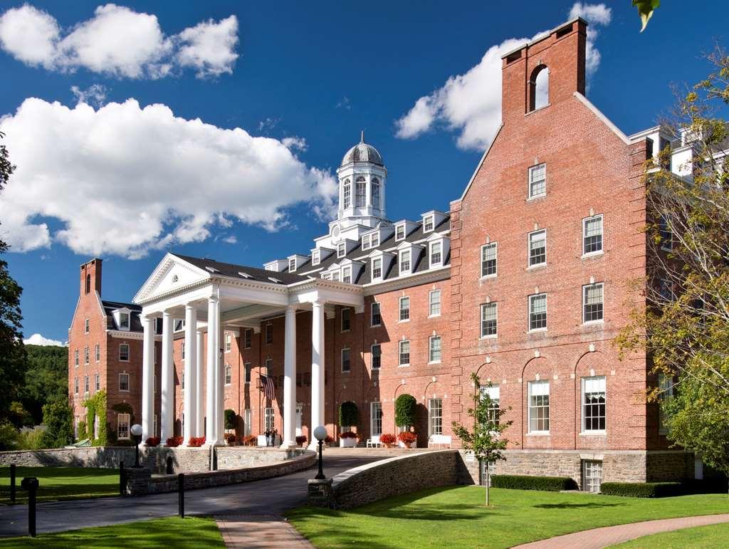 The Otesaga Resort Hotel Cooperstown Exterior photo